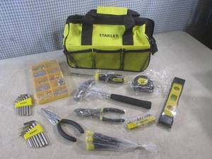 (EC1) Stanley Tool Bag with Assorte...