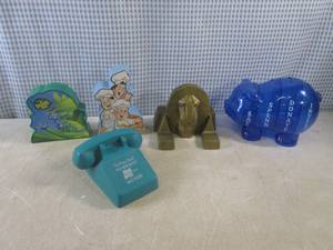 (BS) 5 Vintage Coin Banks...