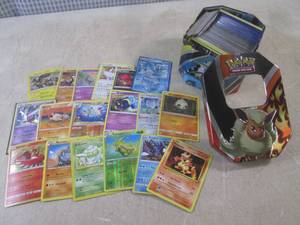(EC1) Pokemon Tin Full of Pokemon C...