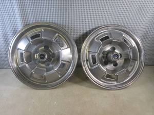 (EW4) Pair of Vintage Plymouth 14 ...