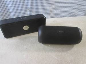 (BSB) 2 Wireless Speakers...