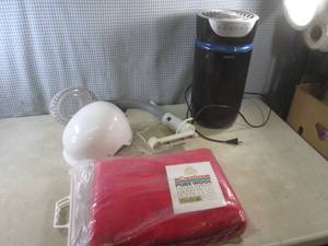(EW6) Lot of Misc - Wool Blanket, L...
