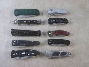 (D-3) 10 Assorted Folding Knives...
