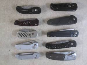 (D-3) 10 Assorted Folding Knives...