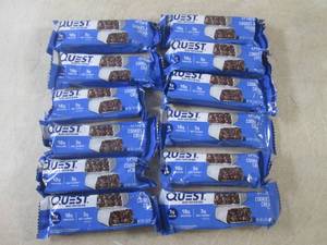 (B-3) 12 Quest Cookies & Cream Hero...