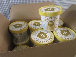 (B-4) 12 Halo Top Birthday Cake Lig...
