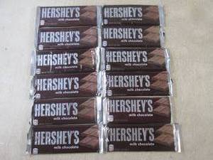 (B-3) 12 Hersheys Miilk Chocolate C...