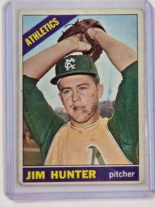 lot 33 image: Jim Hunter Rookie 1965 Topps #36 Vintage Baseball Card