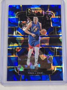 lot 88 image: Nikola Jokic 2023-24 Panini Select Blue Cracked Ice Concourse #32