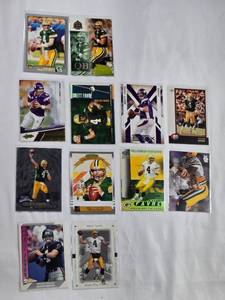 lot 118 image: Lot of 12 Brett Favre Cards with Rookie Card