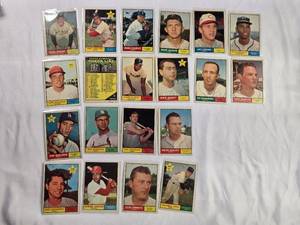 lot 140 image: Lot of 20 Vintage Topps Baseball Cards from 1961