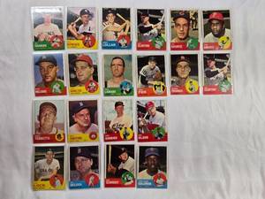 lot 151 image: Lot of 20 Vintage Topps Baseball Cards from 1963