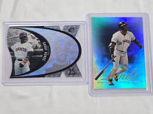 lot 231 image: Lot of 2 Barry Bonds Premium Inserts 1997 Upper Deck Die Cut SPX43 & 2000 Fleer No. 27