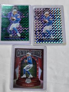 lot 239 image: Lot of 3 Justin Herbert Refractors and Prizm Cards