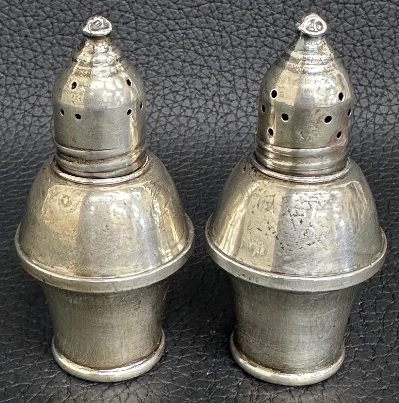 lot 38C image: Vintage Sterling Silver Salt and Pepper Shakers - Weighted