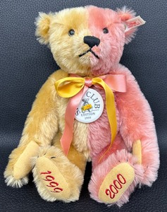 lot 47 image: Steiff Club Edition 1999 Teddy 32 GoldRose 12 Bear
