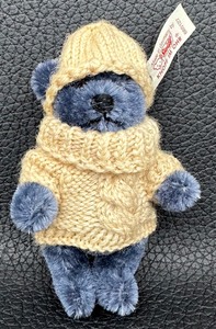 lot 130 image: Steiff Vintage Miniature Blue Mohair Bear with Knit Sweater - 11783500 - 1996