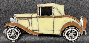 lot 176 image: Original Stained Glass Art - Old Car