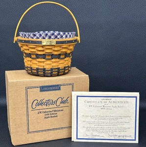 lot 32 image: Longaberger Collectors Club J.W. Collection Miniature Apple Basket - 1998