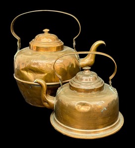 lot 157 image: Two Vintage Copper Teapots  Tea Kettles