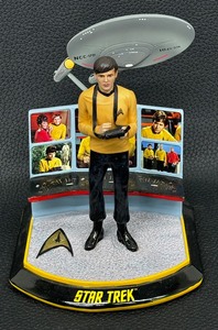lot 134 image: The Legends of Star Trek Limited Edition Masterpiece Collection Chekov Figurine