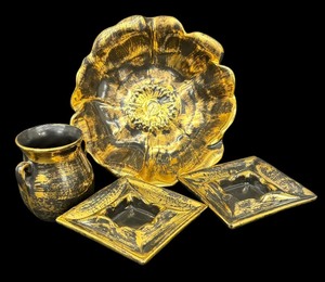 lot 55 image: Vintage Mid Century Stangl Pottery Black Gold Bowl, Ashtrays and More