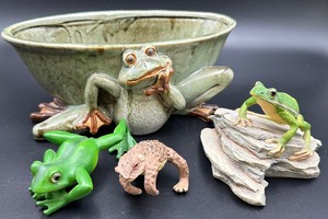 lot 110C image: Frog (and Toad) Lovers Only