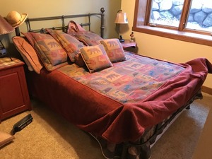 lot 9 image: Queen Bed Cover & More - Bedding Only - Smoke Free - See Description for List