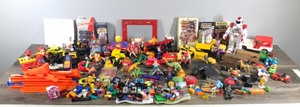 lot 290 image: Lot of Toys and More