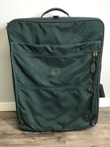 lot 297 image: Large Boyt Suitcase on Wheels