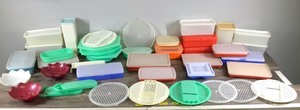 lot 312 image: Lot of Vintage Tupperware