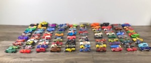 lot 347 image: Lot of 100 Die Cast Cars