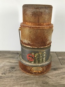 lot 371 image: VINTAGE METAL MESH BUNSEN SPORTS KEROSENE HEATER. SPORTS HEATER CO. 1960S-70S