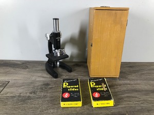 lot 392 image: ATCO Microscope No 1367 With Prepared Slides and Wooden Storage Box