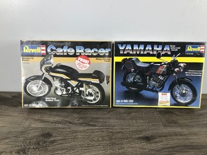 lot 397 image: 2 - Revell Motorcycle Kits - Still Wrapped in Plastic - Never Been Opened