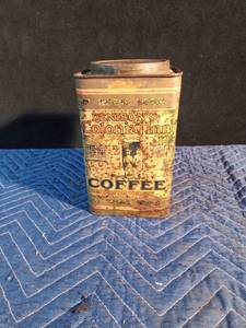 lot 37 image: Rare Vintage Chicago Denisons Colonial Inn coffee tin