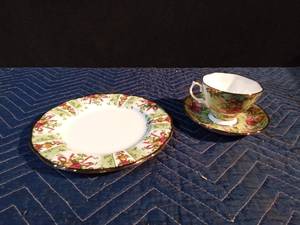 lot 49 image: Royal Albert Old Country Roses Green Chintz cup & saucer and a Ruby Celebration Green Mash salad plate