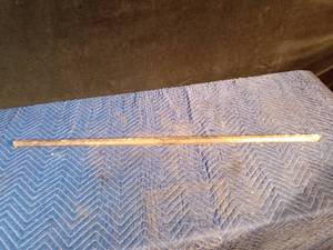 lot 77 image: 46 pry bar