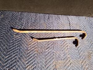 lot 94 image: 2 Crow bars