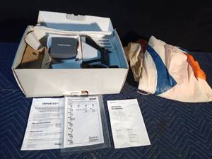 lot 100 image: New Raymarine St wind instrument for boat and sail