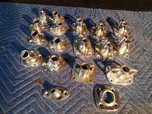 lot 101 image: Boat tie offs and rod holders and more