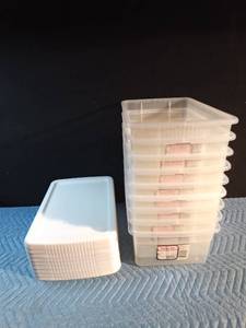 lot 222 image: 9 Sterilite totes with lids