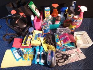 lot 186 image: 1200 watt Steam Booster, cleaners, hooks, shoelaces, sponges, rubber gloves, goggles, plastic baskets and more