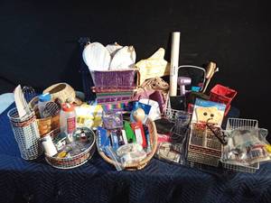 lot 187 image: Tote of kitchen  bathroom items and more