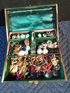 lot 170 image: Vintage metal trimmed jewelry box of jewelry - some with markings