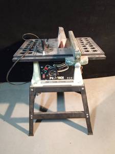lot 122 image: Pro-tech table saw