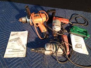 lot 115 image: Electric Black Decker 12 reversing drill, Milwaukee drill, Flexmaster point drill, Milwaukee drywall screw shooter