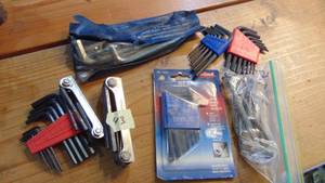 lot 43 image: Lot of Allen Wrenches