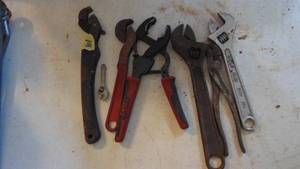 lot 101 image: Lot of Wrenches