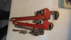 lot 113 image: Various Pipe Wrenches